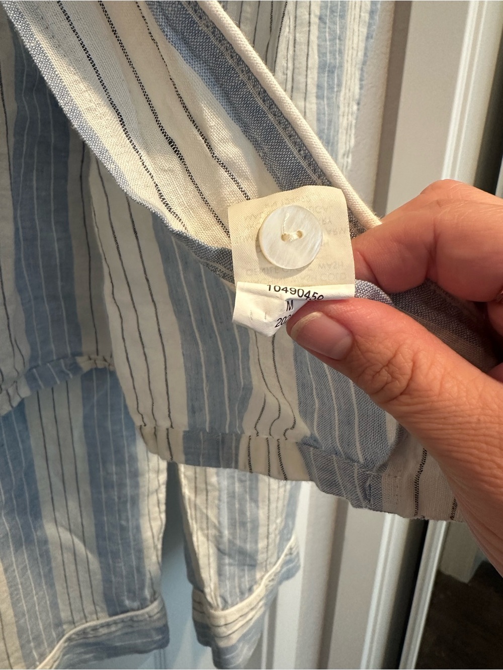 Serena & Lily Porto Linen Pajamas Medium - Picture 5 of 12